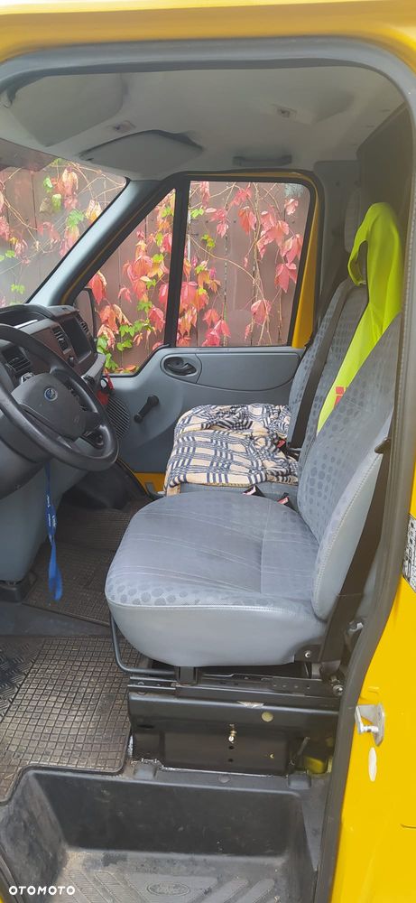 Ford Transit - 17
