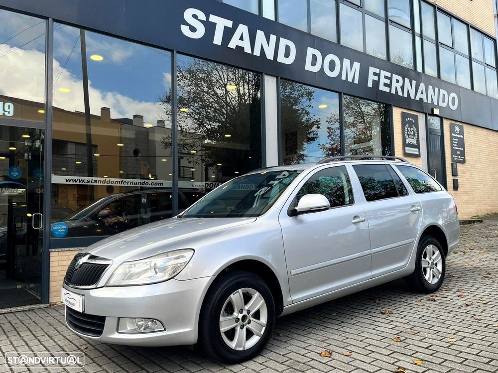 Skoda Octavia Break 2.0 TDI DPF 4x4 DSG Elegance - 1