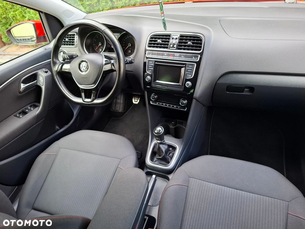 Volkswagen Polo - 13