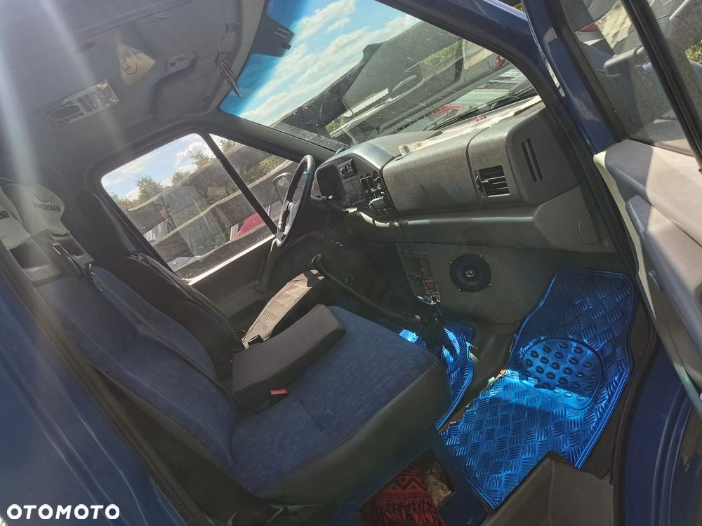 Volkswagen LT - 11