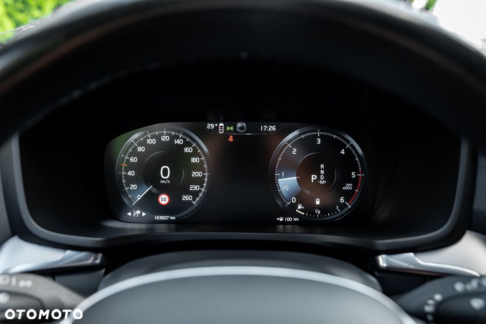 Volvo V60 B4 D Geartronic RDesign - 30