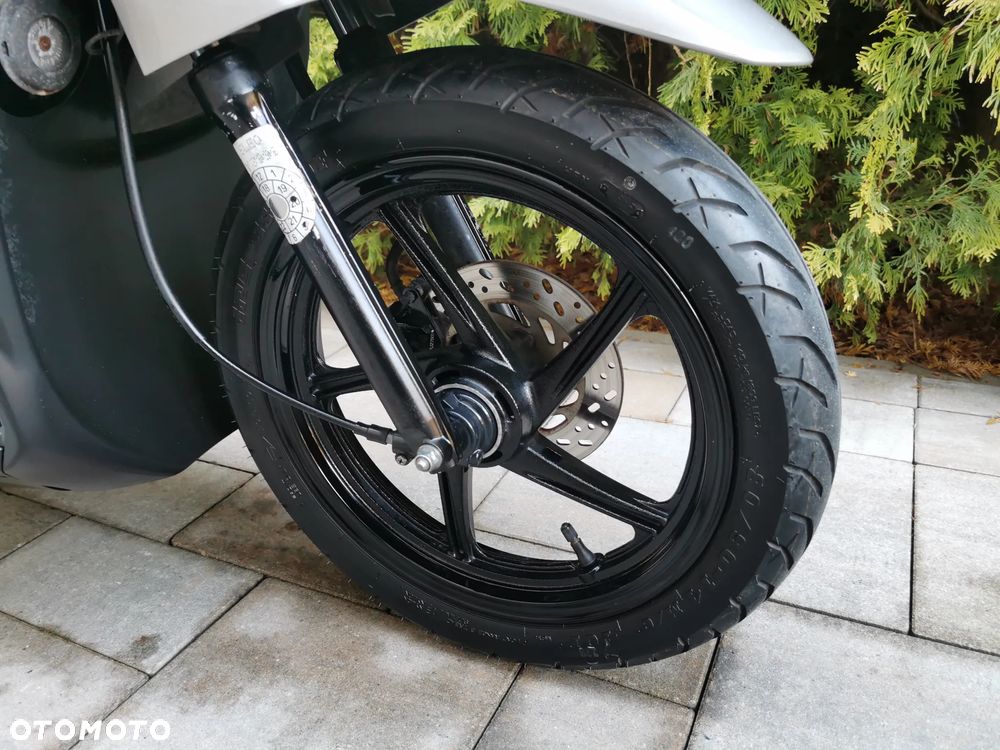 Suzuki Address - 18