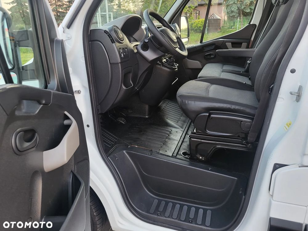 Renault Master - 19