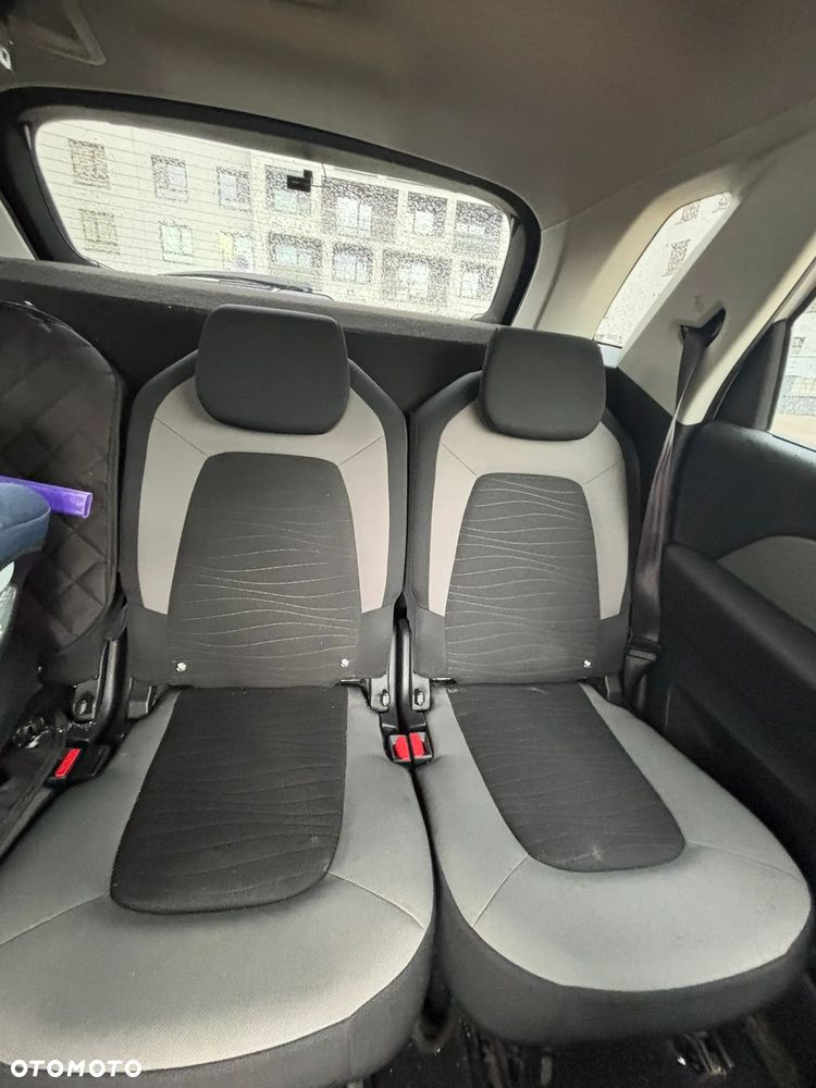 Citroën C4 Picasso 1.6 e-HDi Exclusive ETG6 - 30