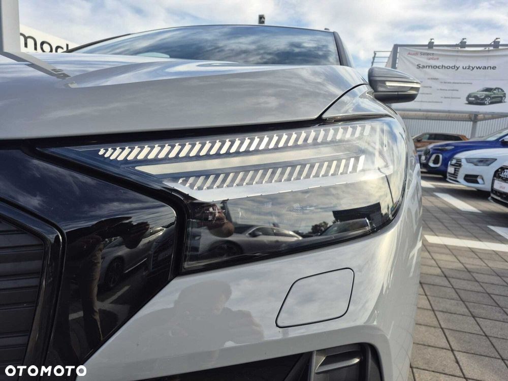 Audi Q4 e-tron - 10