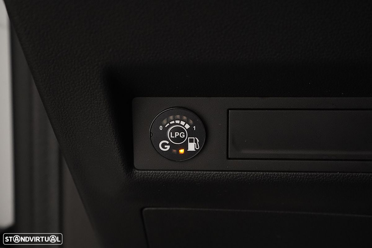 Renault Captur 1.0 TCe Techno Bi-Fuel - 21