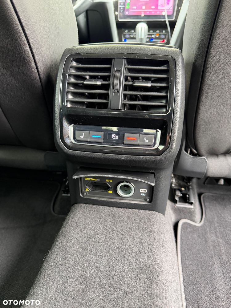 Volkswagen Arteon 2.0 TDI SCR DSG Elegance - 12