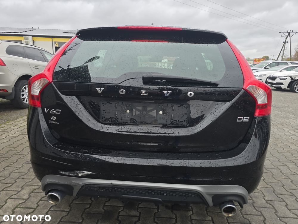 Volvo V60 D2 Drive-E R-Design Momentum - 11