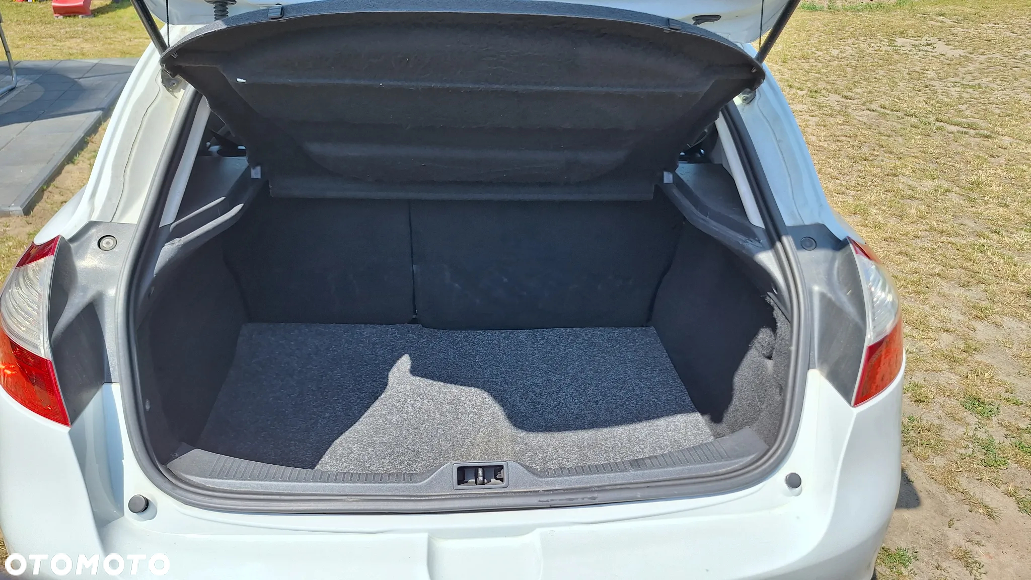Renault Megane 1.5 dCi Dynamique - 6