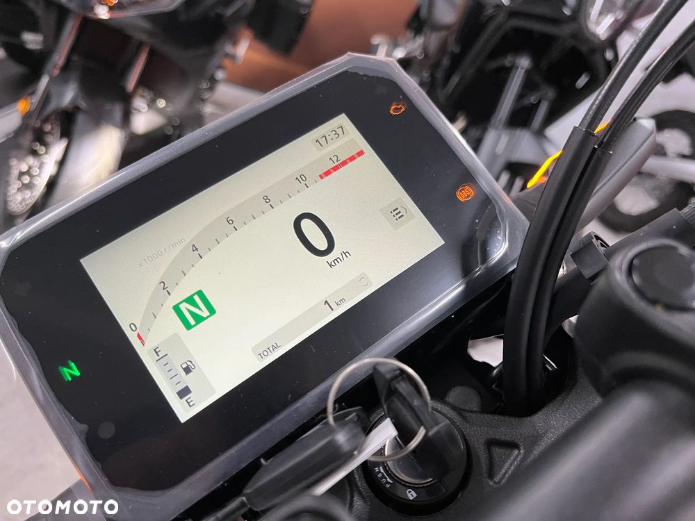 Honda CB - 10