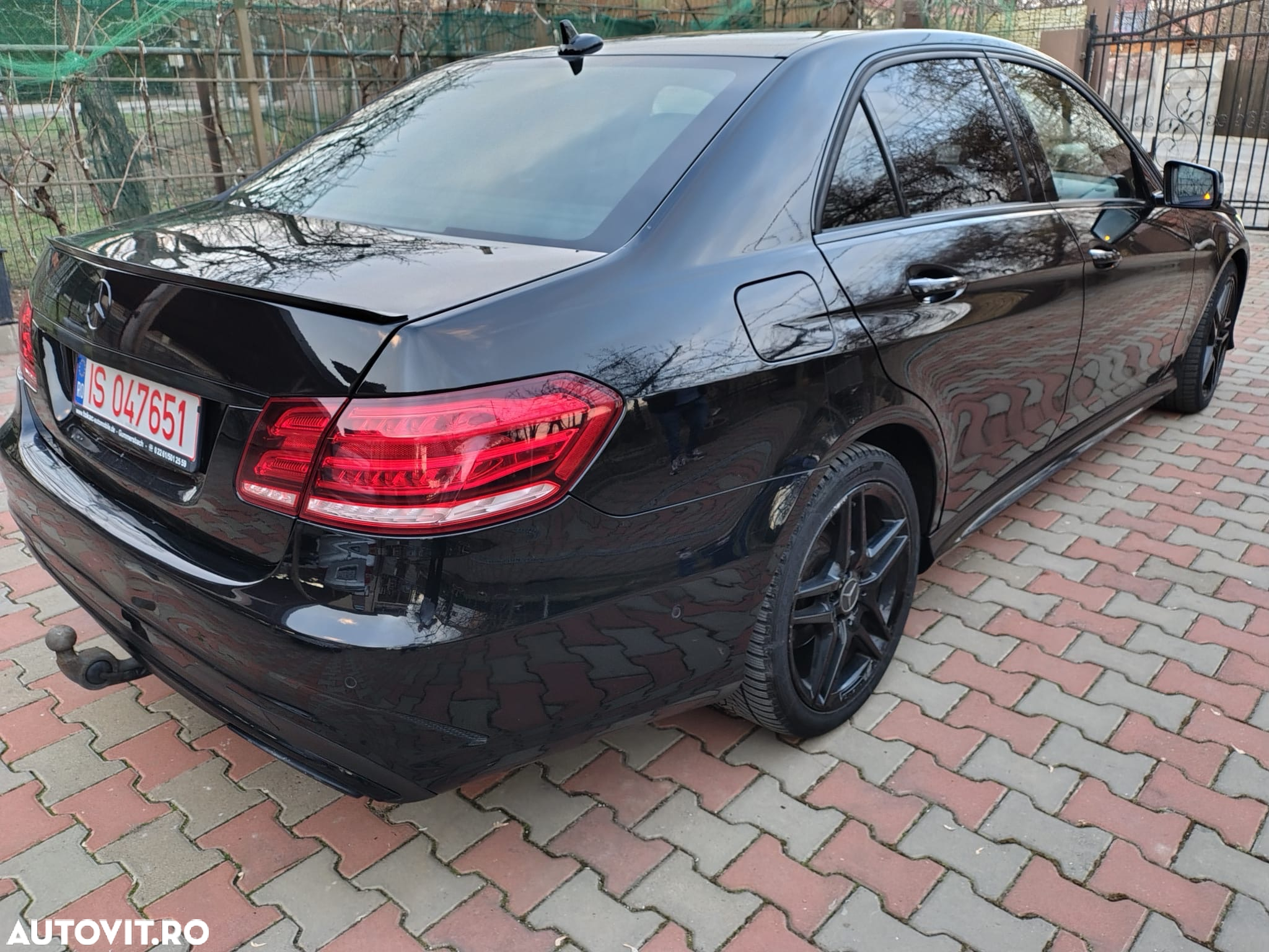 Mercedes-Benz E 350 CDI Bluetec Coupe Aut. - 5