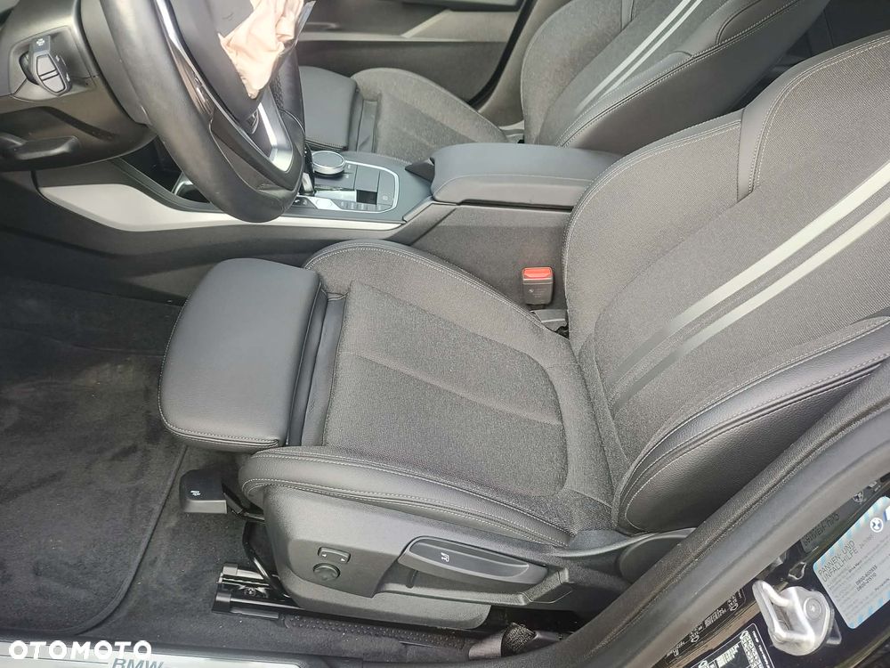 BMW Seria 2 218d Sport Line sport - 27