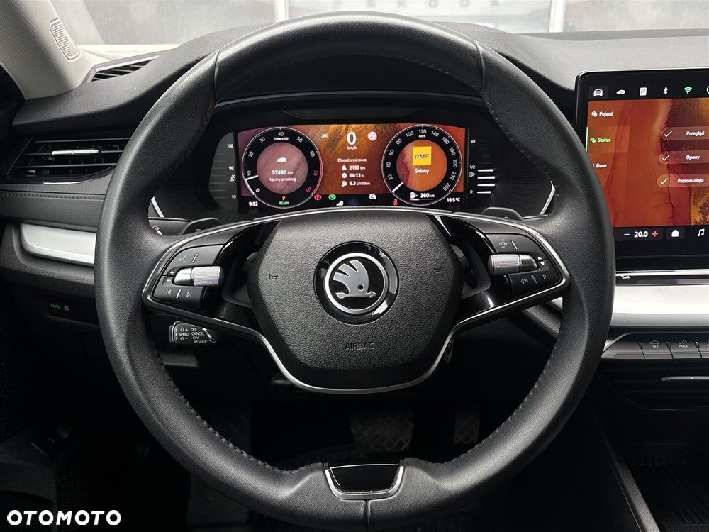 Skoda Octavia 1.5 TSI mHEV Selection DSG - 16