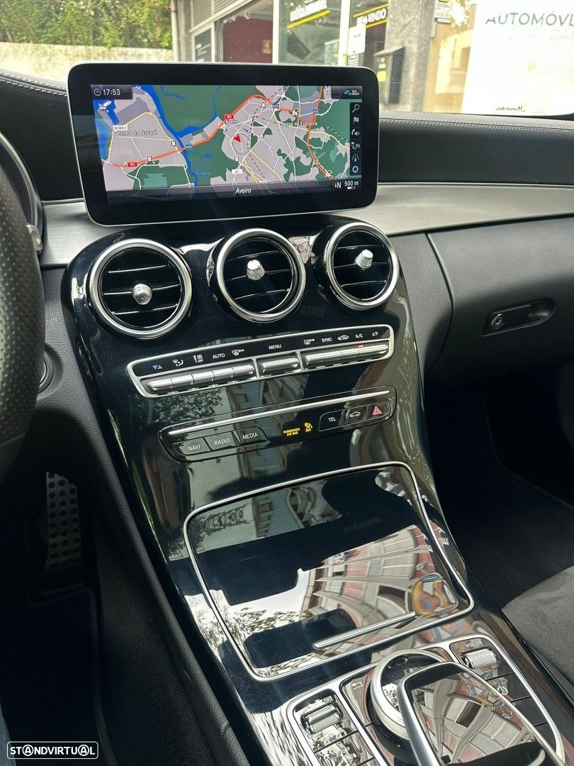 Mercedes-Benz C 400 4-Matic AMG Line - 4