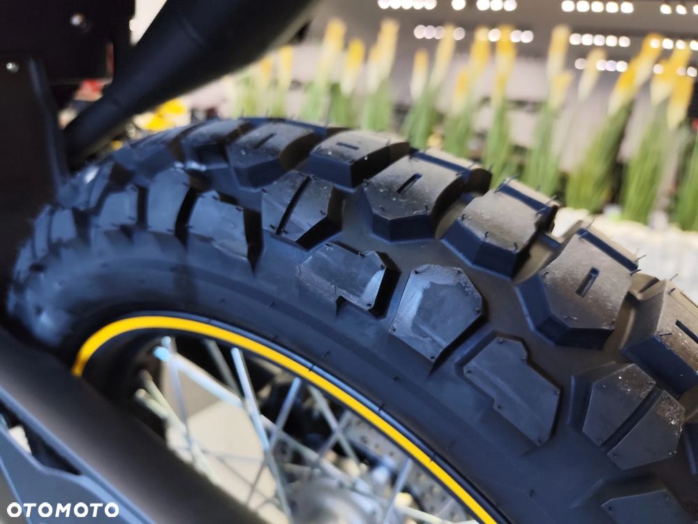 VOGE 300GY RALLY - 25