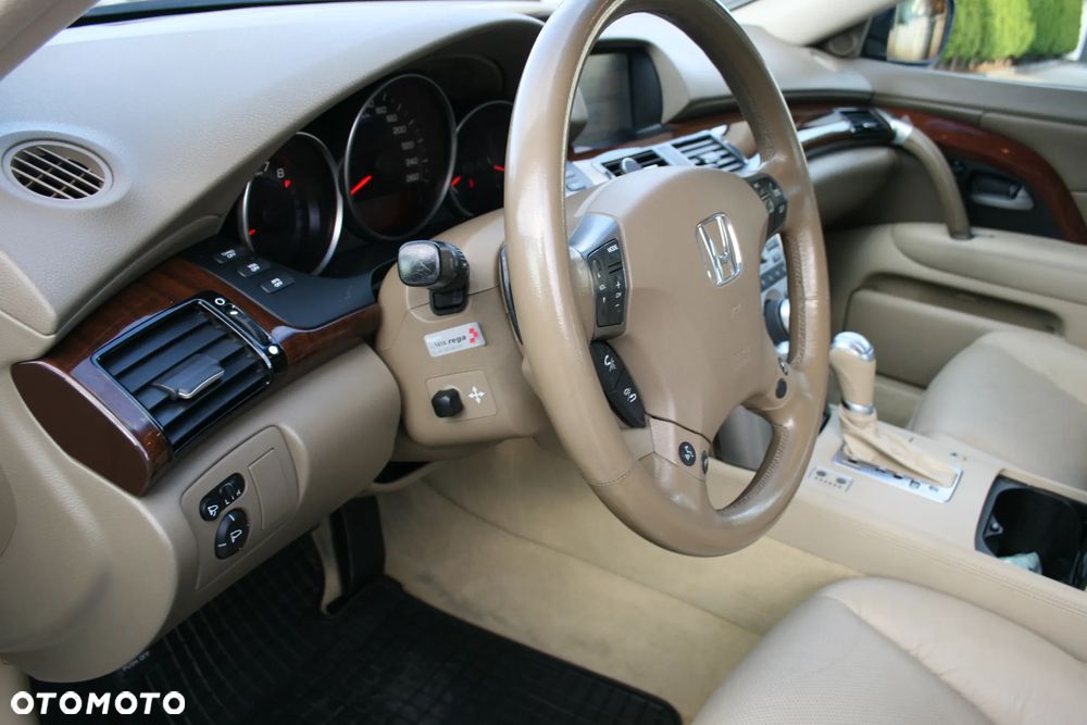 Honda Legend 3.5 Executive - 28