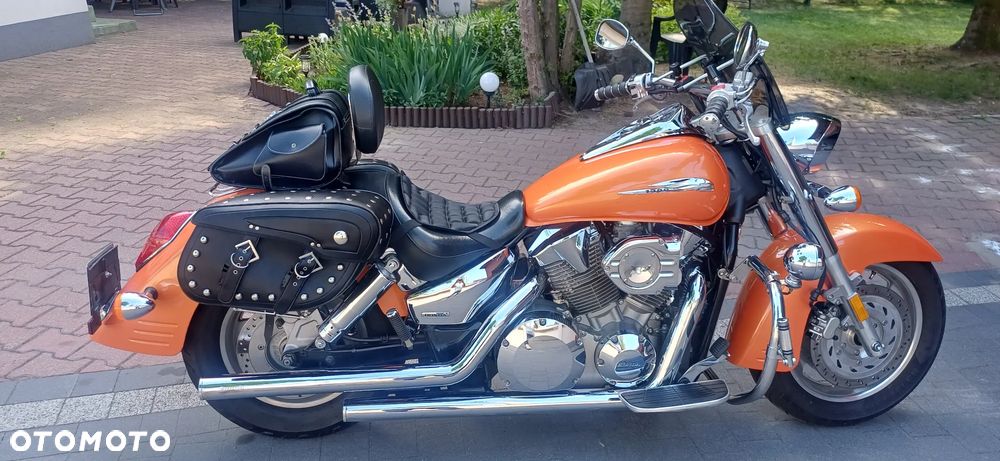 Honda VTX - 19
