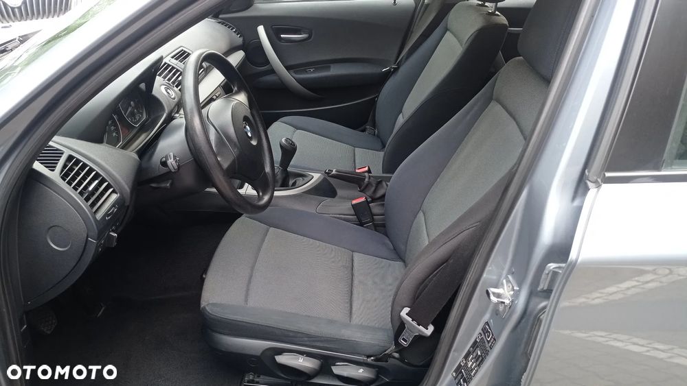 BMW Seria 1 - 31