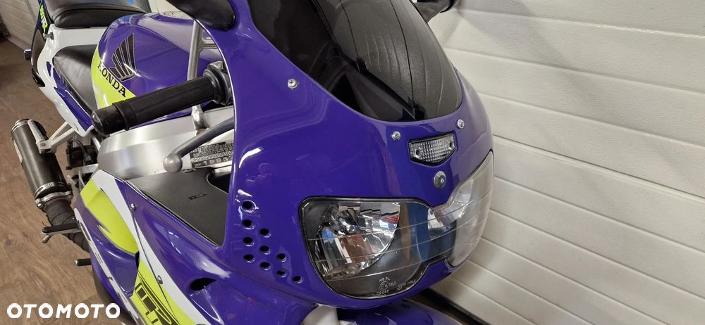Honda CBR - 5