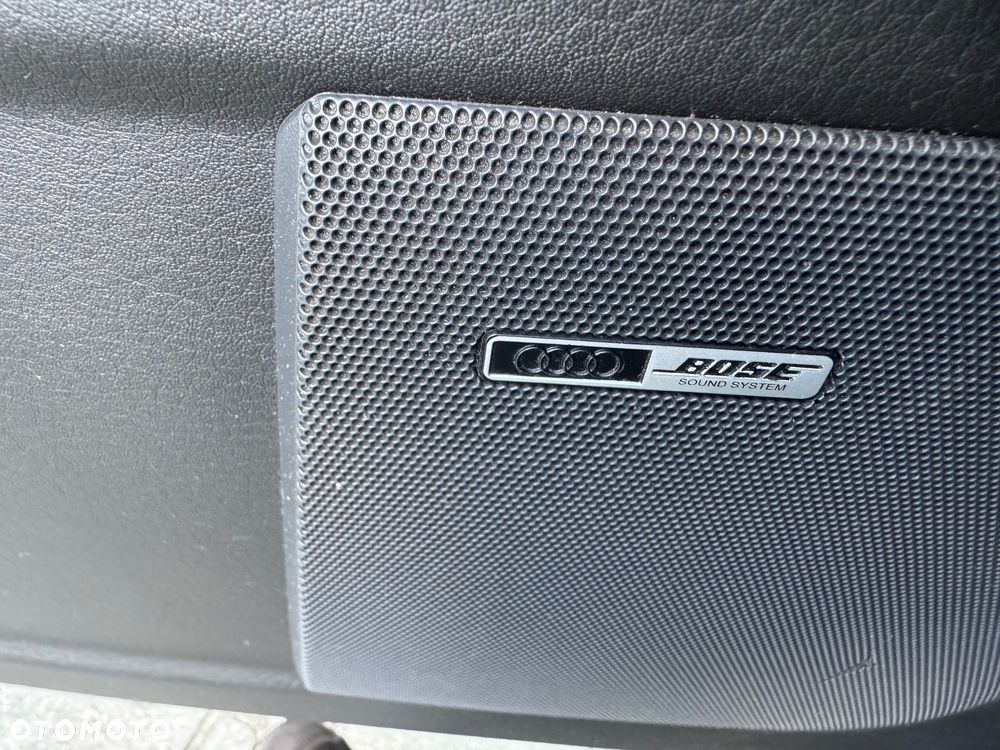 Audi A4 Limousine - 17