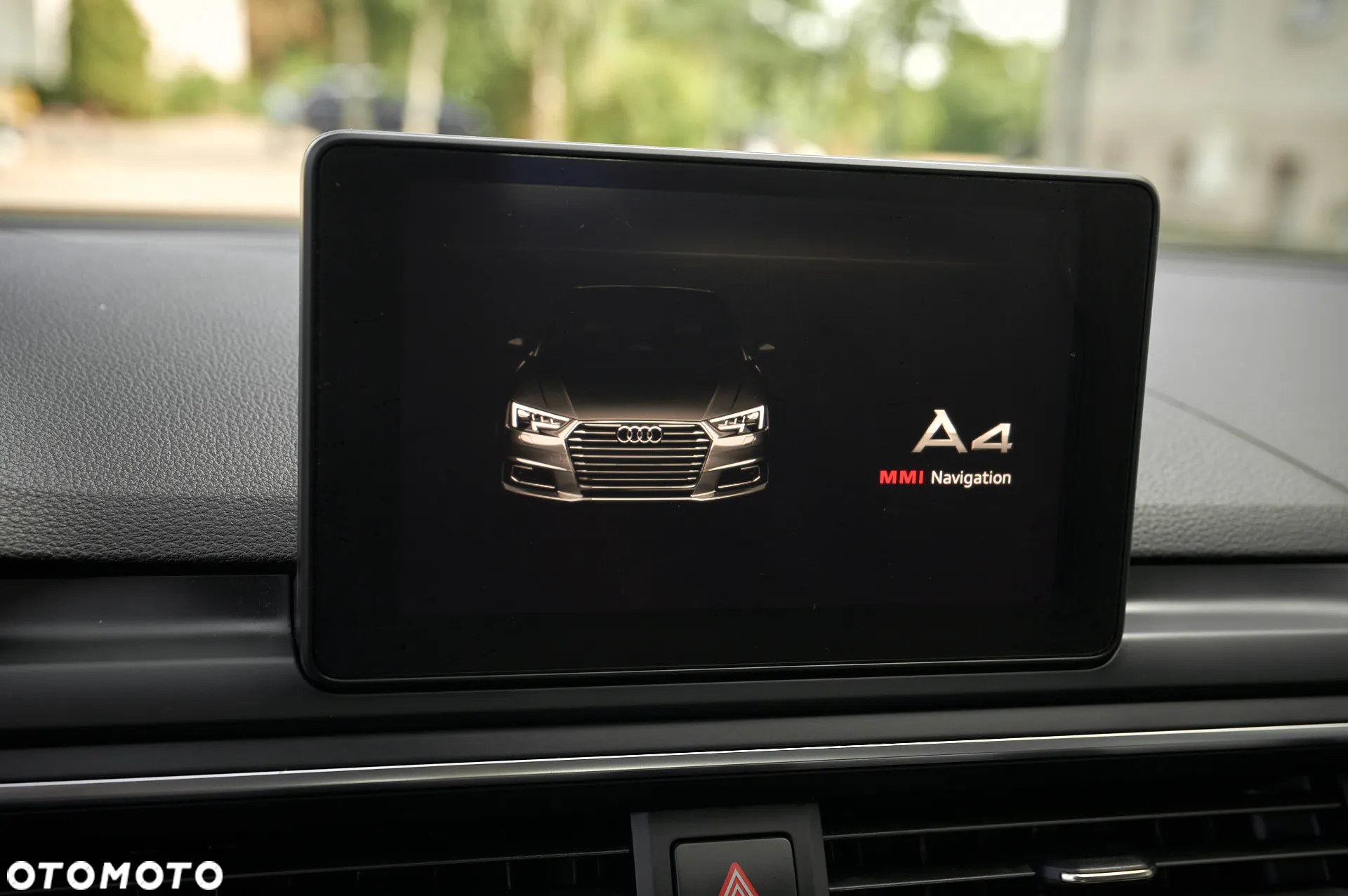 Audi A4 2.0 TDI ultra S tronic design - 26
