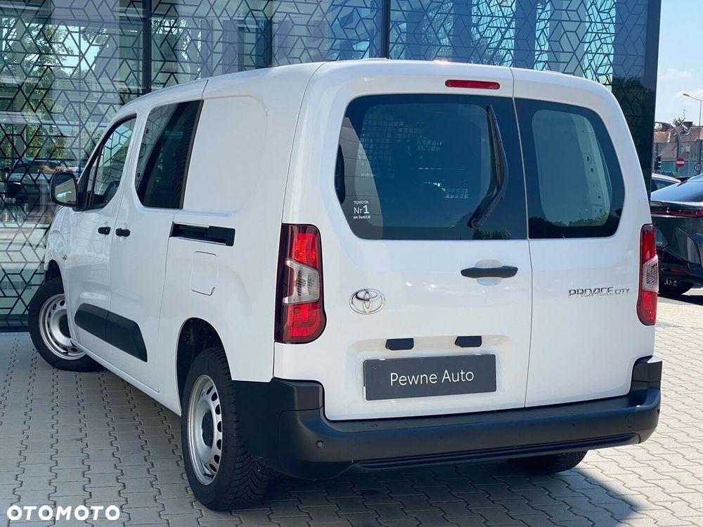 Toyota PROACE CITY - 11