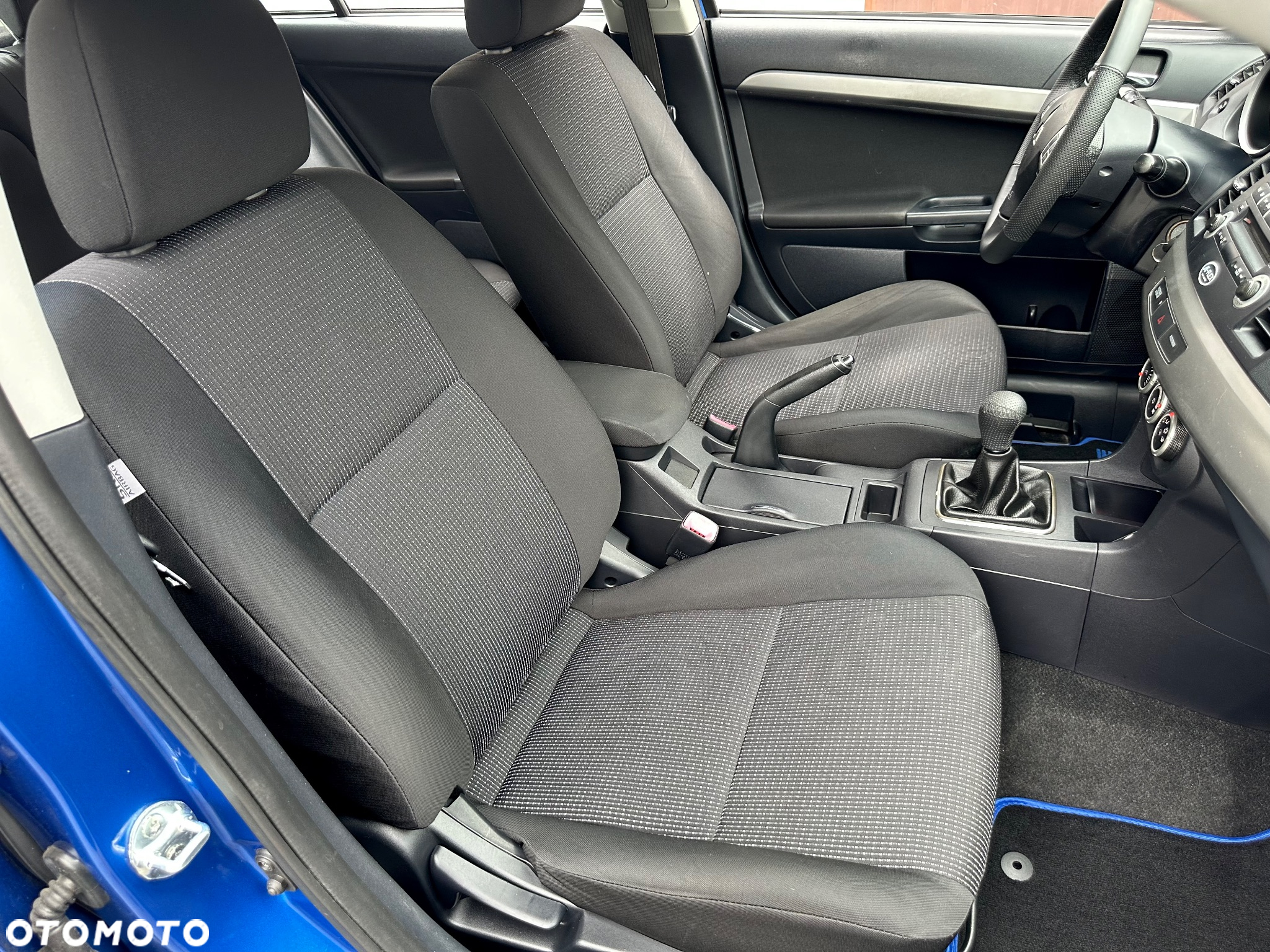 Mitsubishi Lancer 1.8 Intense - 17