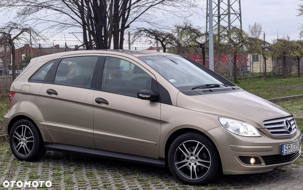 Mercedes-Benz Klasa B 180 CDI - 1
