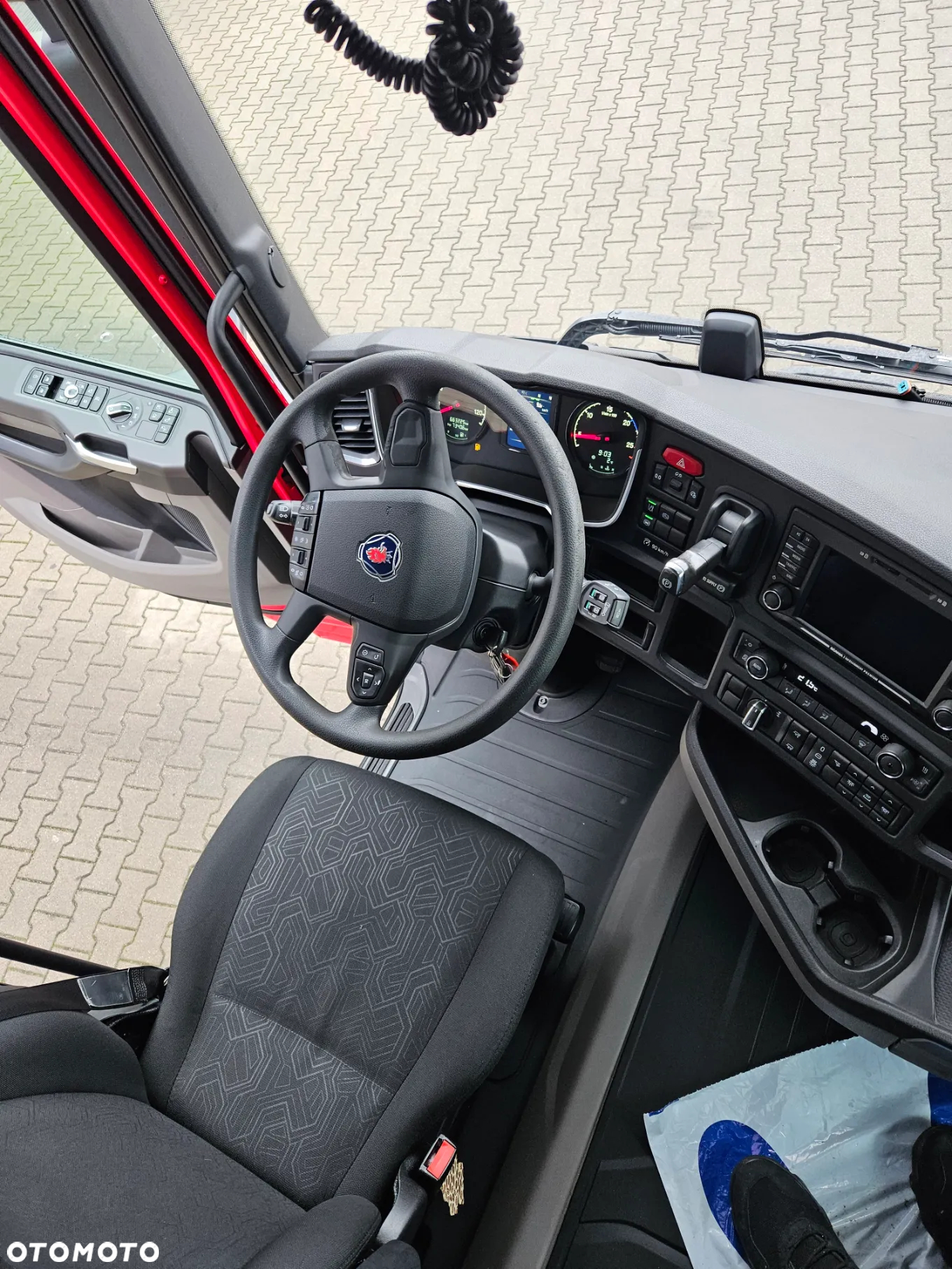 Scania R450 STOCK 30942 Low Deck - 14