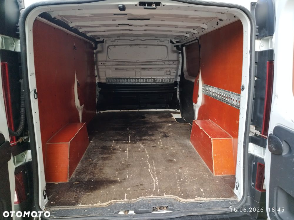Renault Trafic - 6