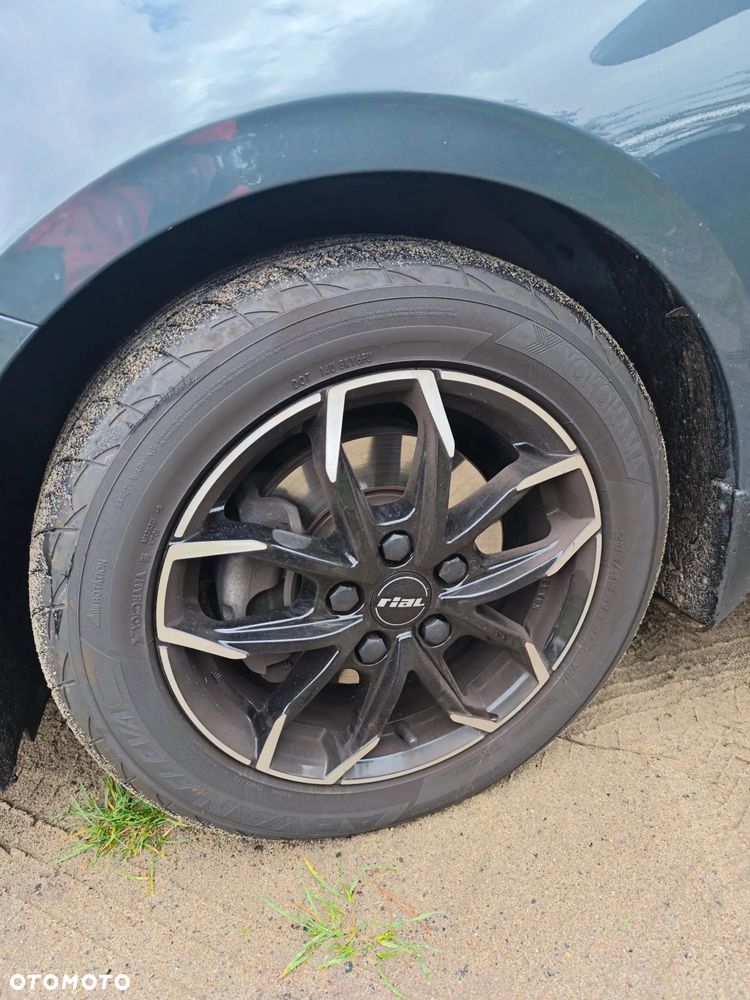 Kia Ceed - 6