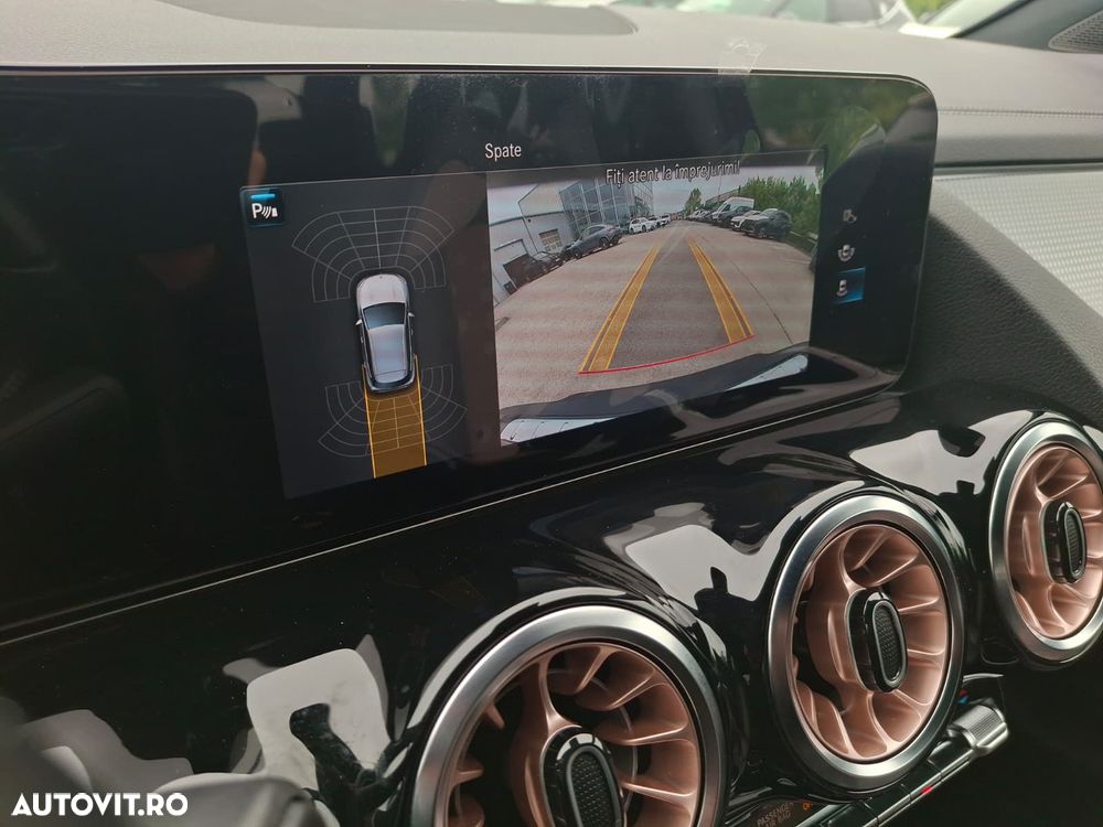 Mercedes-Benz EQA 250 - 18