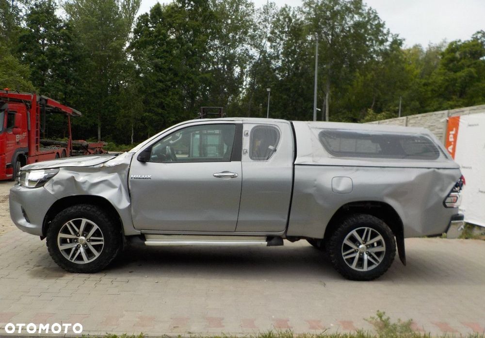 Toyota Hilux - 9
