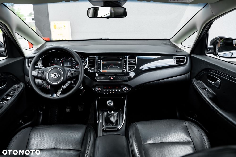 Kia Carens 1.7 CRDi L - 26