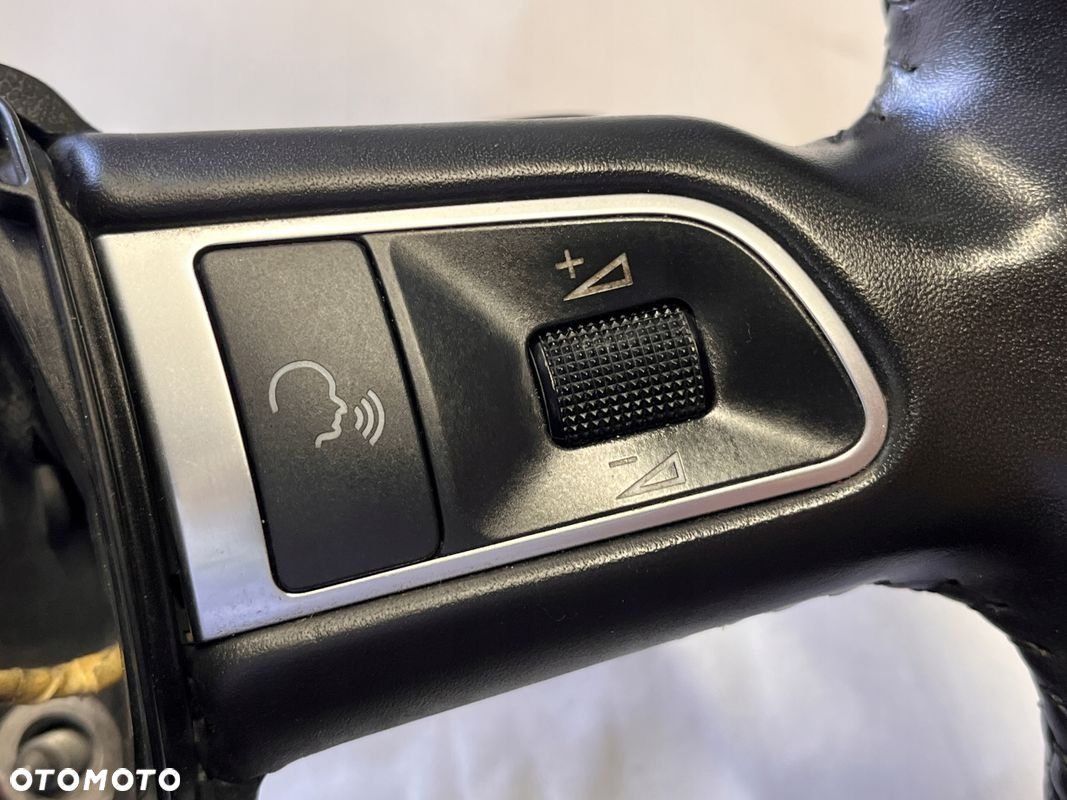 AUDI A3 8P LIFT KIEROWNICA 8P0419091ES - 3
