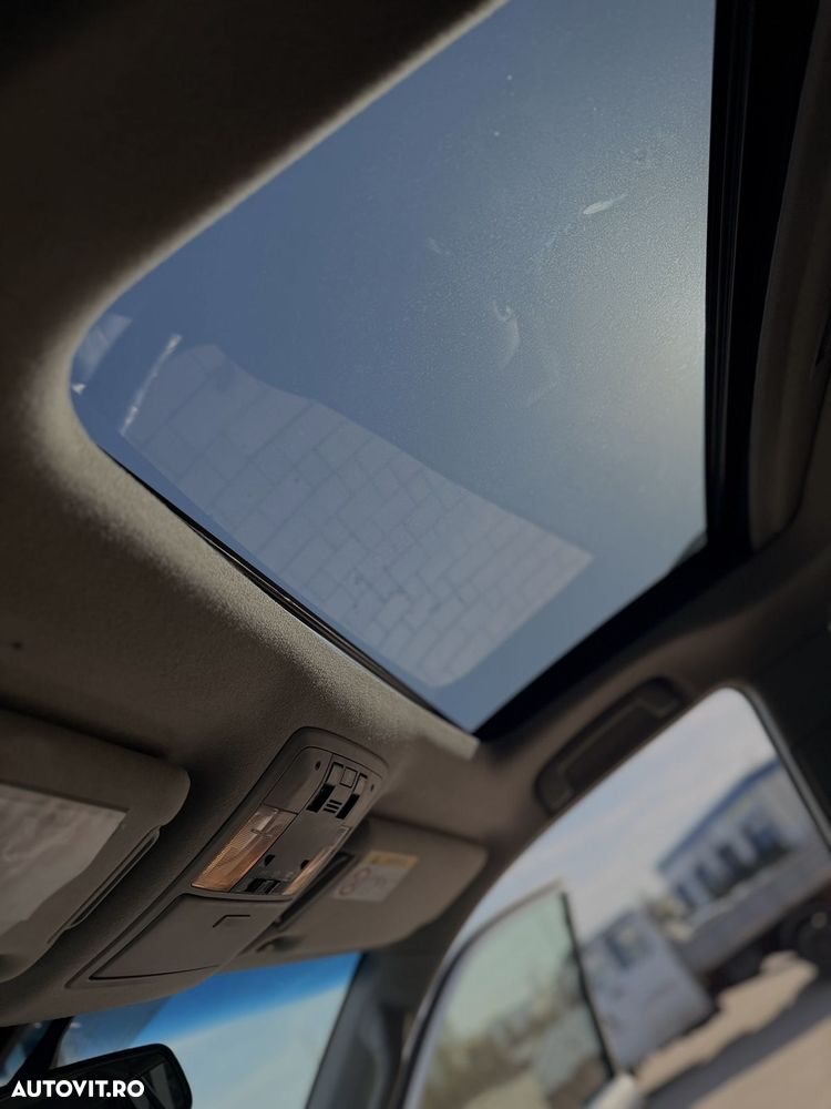 Toyota Land Cruiser 3.0l Turbo D-4D Aut. AVS 7 Locuri Luxury - 15