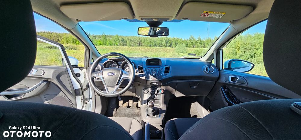 Ford Fiesta - 13
