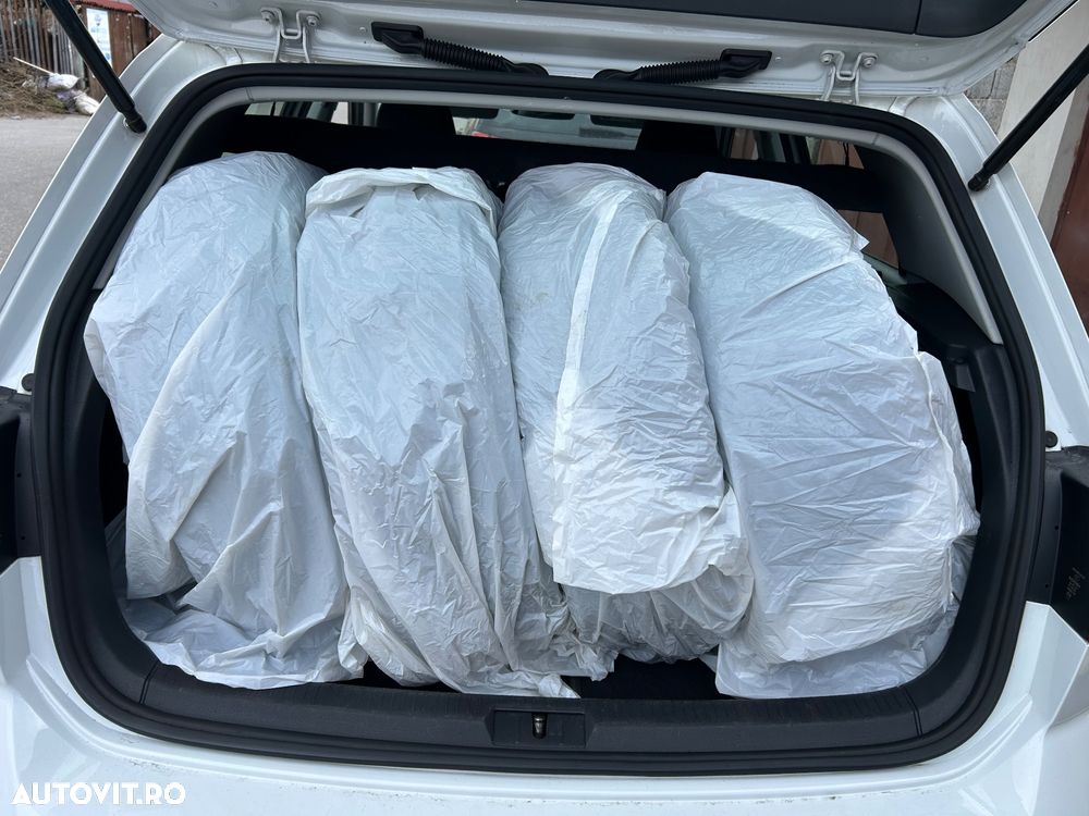 Volkswagen Golf 1.0 TSI (BlueMotion Technology) Comfortline - 17