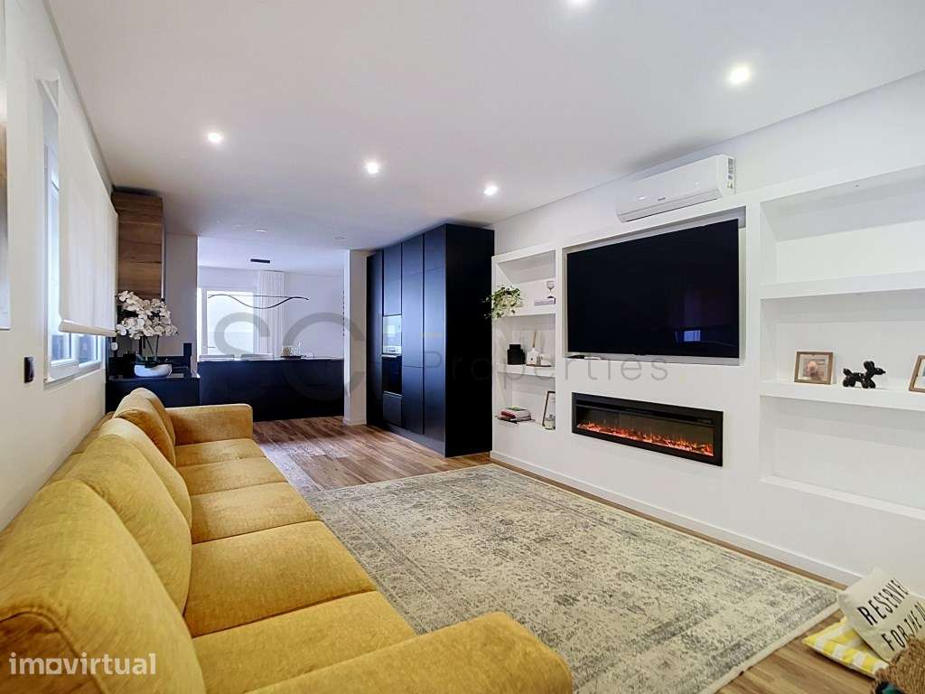 Moradia T3 com Piscina e Design Exclusivo em Fernão Ferro - Grande imagem: 4/50
