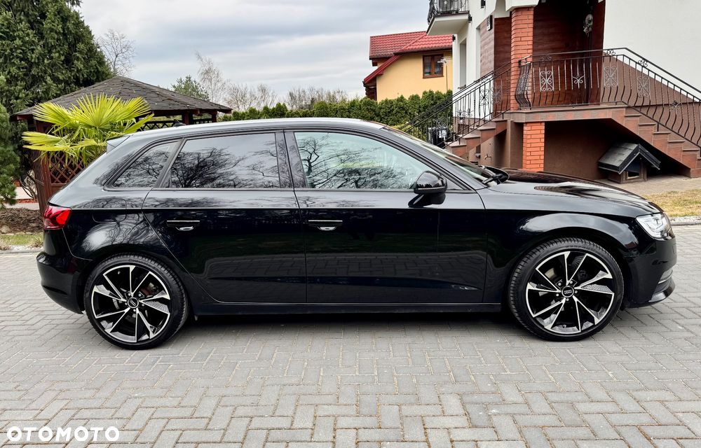 Audi A3 Sportback - 15