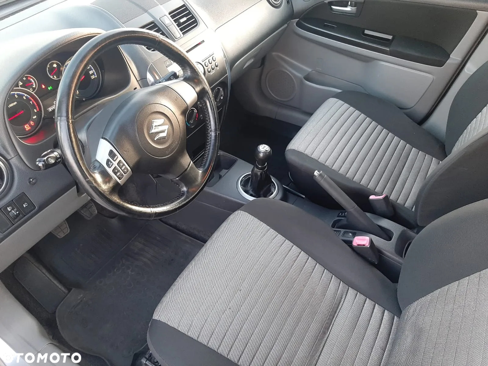 Suzuki SX4 1.6 Comfort Plus 4WD - 16