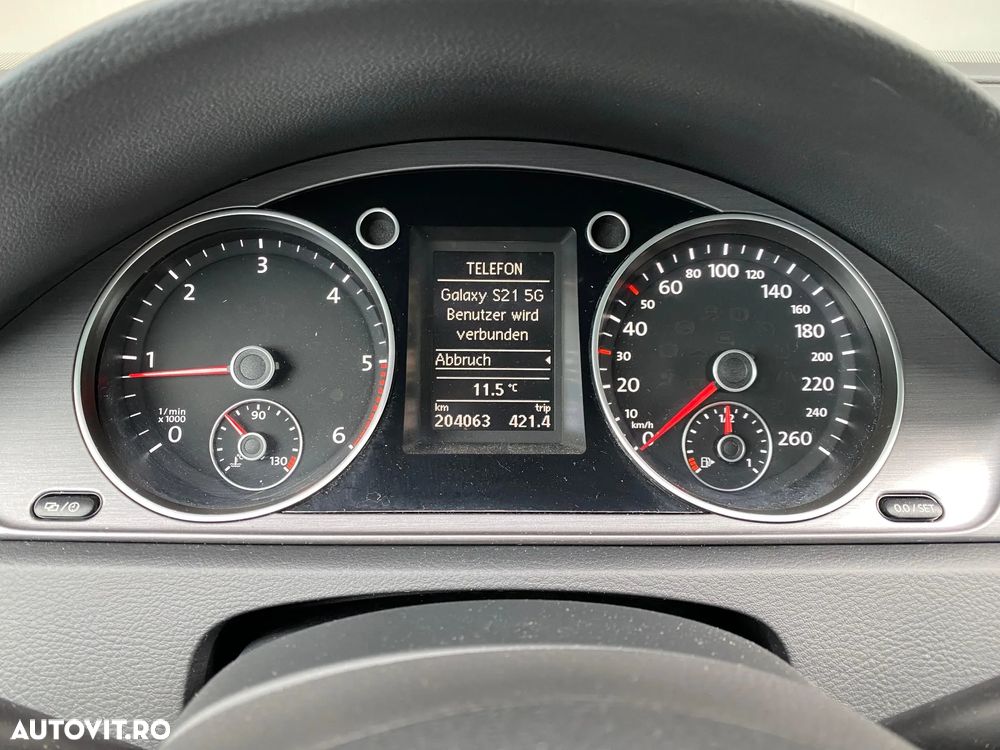 Volkswagen Passat - 7