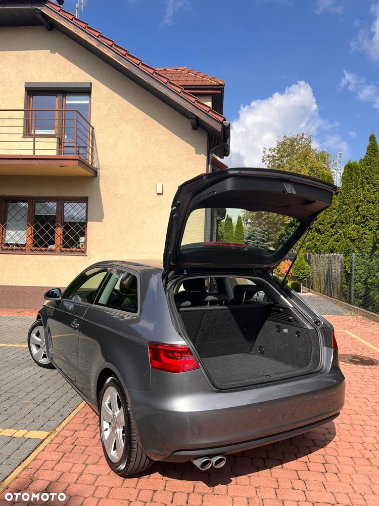 Audi A3 3-drzwiowe 2.0 TDI Ambiente S tronic - 12