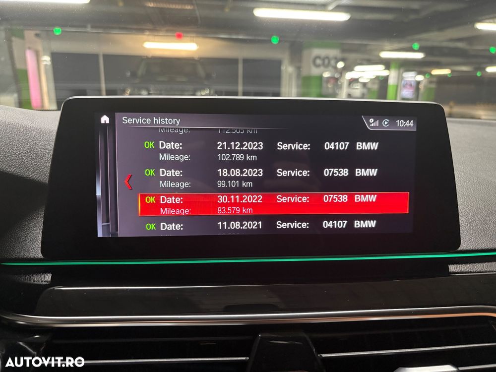 BMW Seria 5 540i xDrive AT - 17