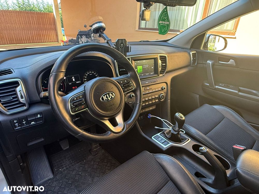 Kia Sportage 1.7 CRDI 2WD Vision - 6