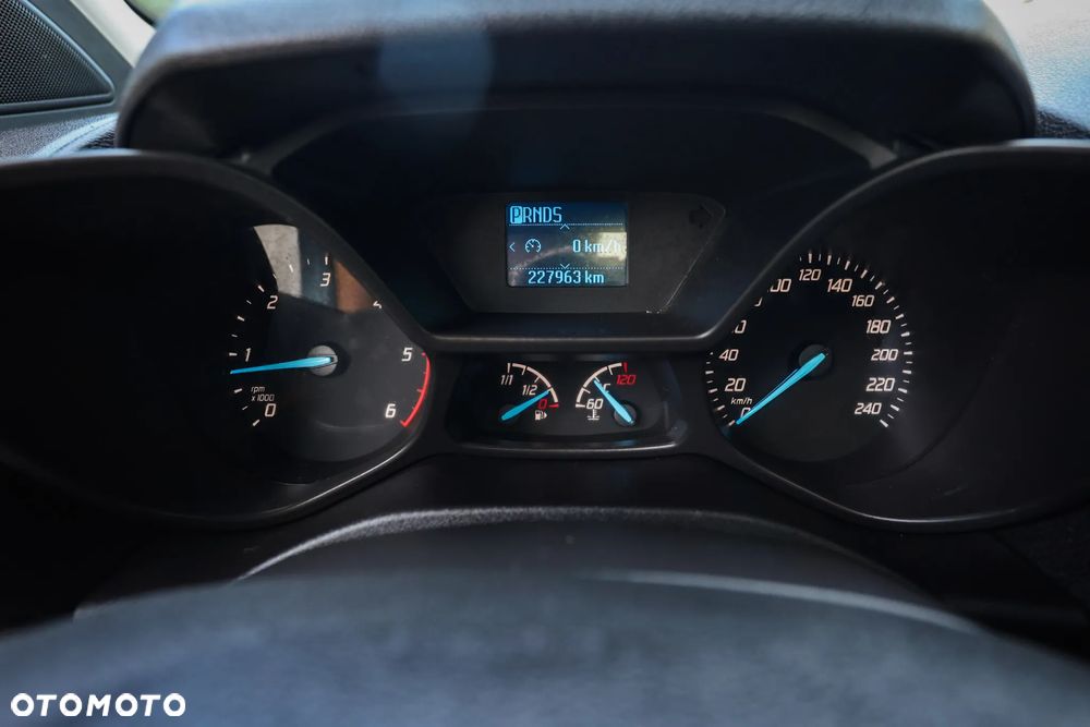 Ford Tourneo Connect Gr 1.5 TDCi Titanium PowerShift - 24
