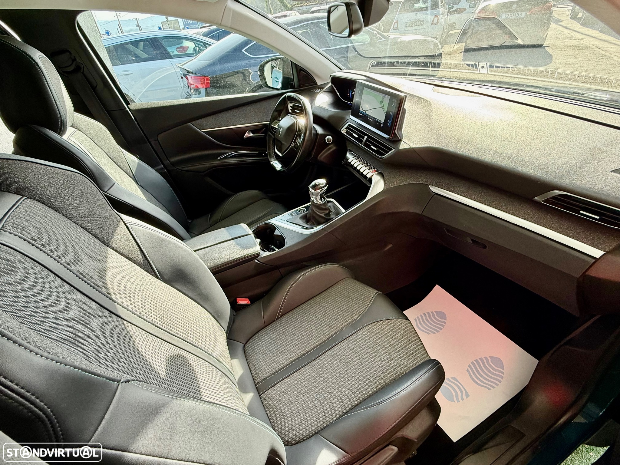Peugeot 5008 1.5 BlueHDi GT - 43