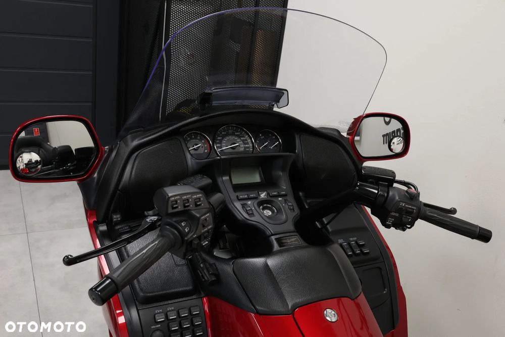 Honda GL - 12