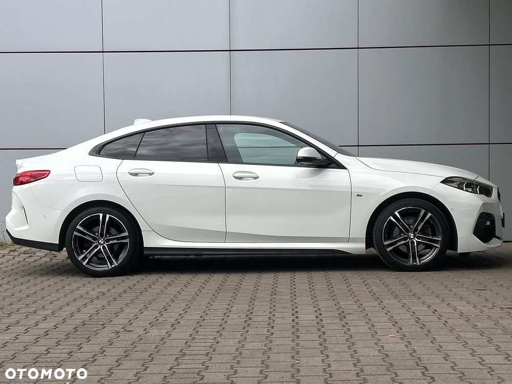 BMW Seria 2 218i M Sport - 9
