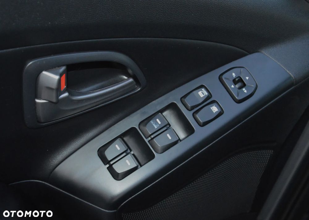 Hyundai ix35 - 32